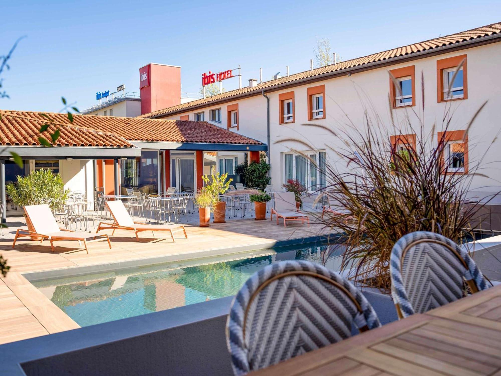 Ibis Montauban Hotel Exterior photo